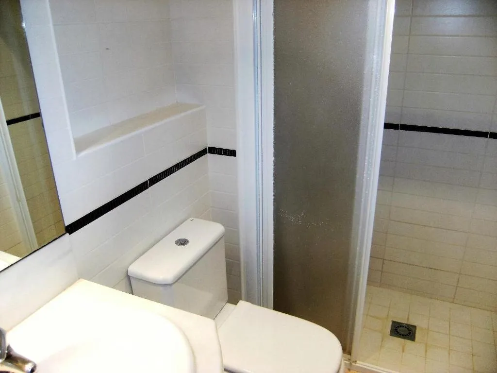 APARTMENT CAPACITY 6 TWO BEDROOMS Room, Medes Park, Costa Brava