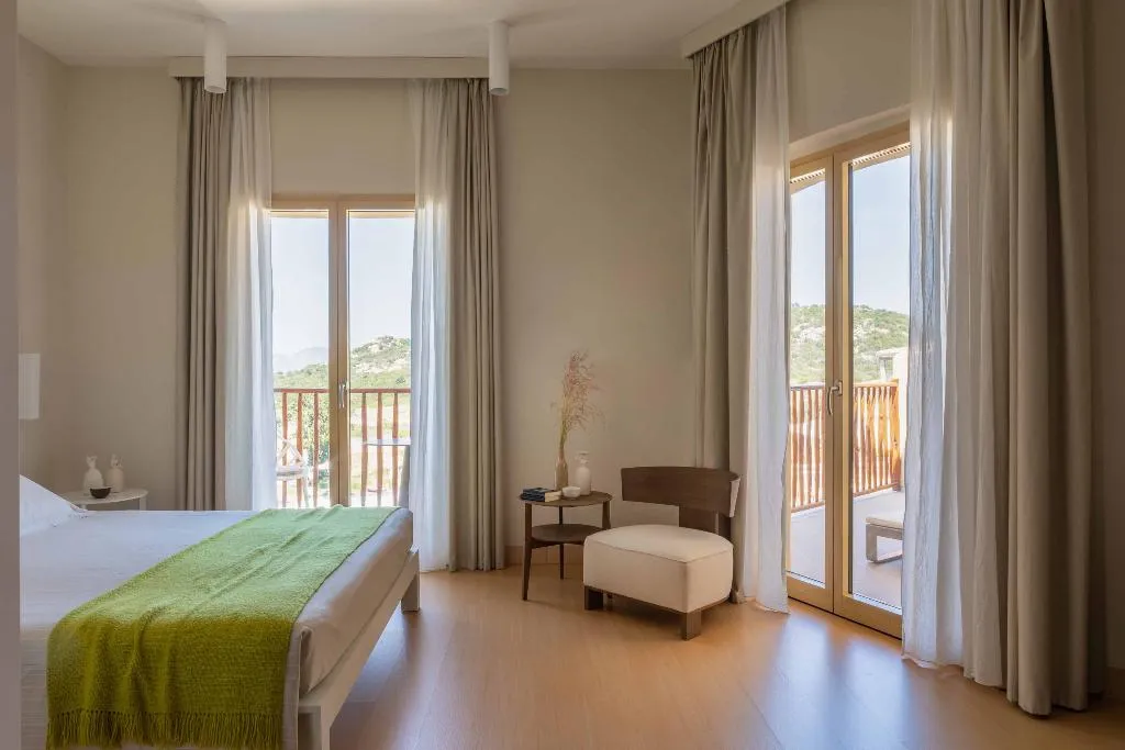DOUBLE SEA VIEW Room, Cala Cuncheddi - VRetreats, Olbia