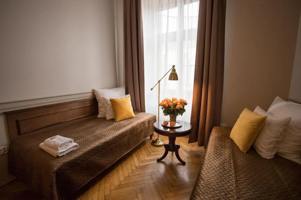 Room, Scharffenberg Apartments Main Square, Krakow