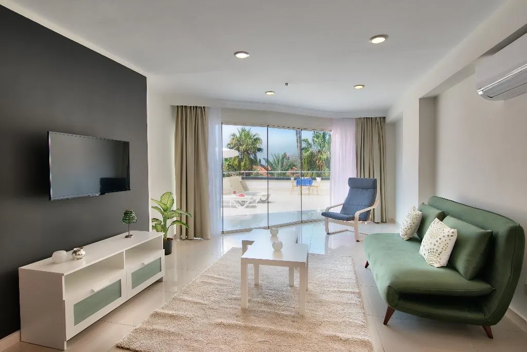 APARTMENT ONE BEDROOM WITH TERRACE Room, Arkk Homes, Antalya