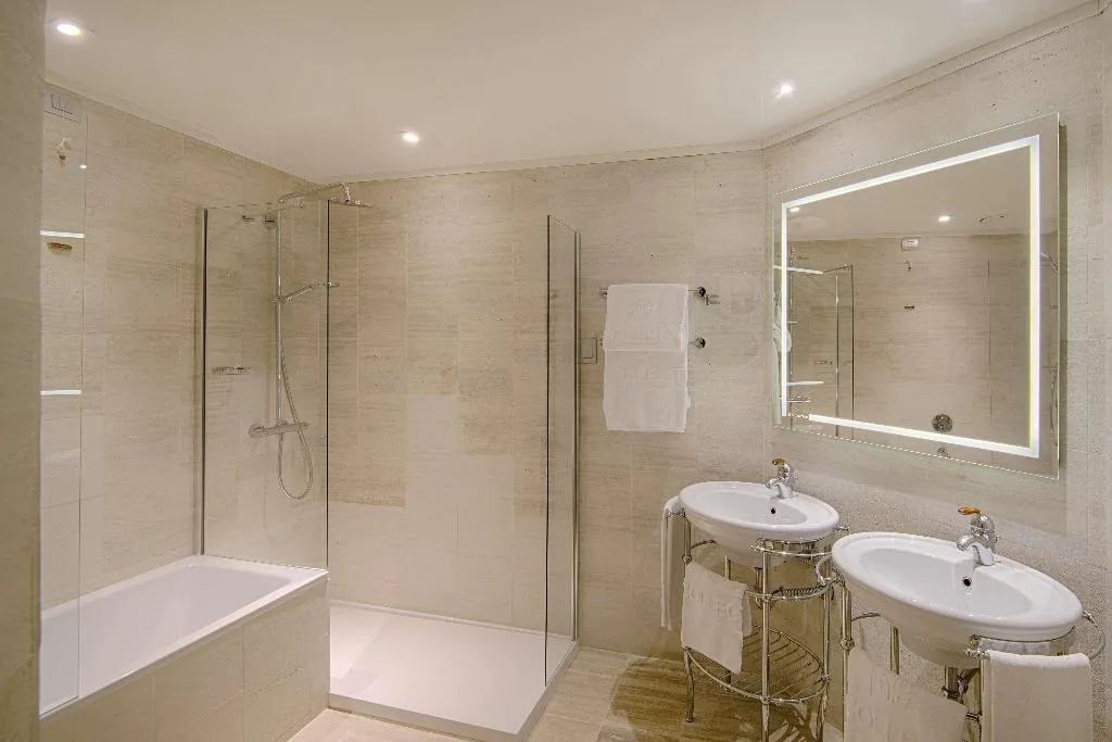 DOUBLE PREMIUM Room, NH Collection Milano Porta Nuova, Milan