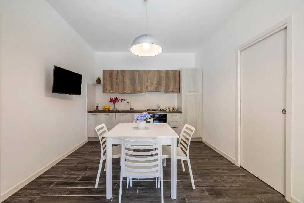 APARTMENT STANDARD Room, Case Vacanza Loria, Palermo