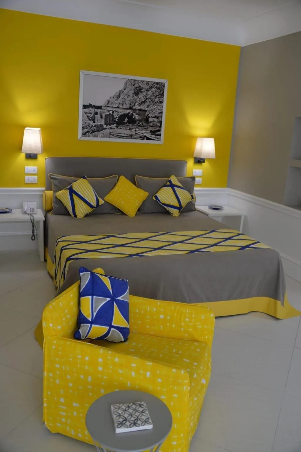 JUNIOR SUITE WITH VIEWS Room, Della Piccola Marina, Naples