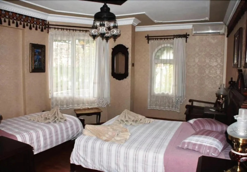 Room, Bella, Izmir