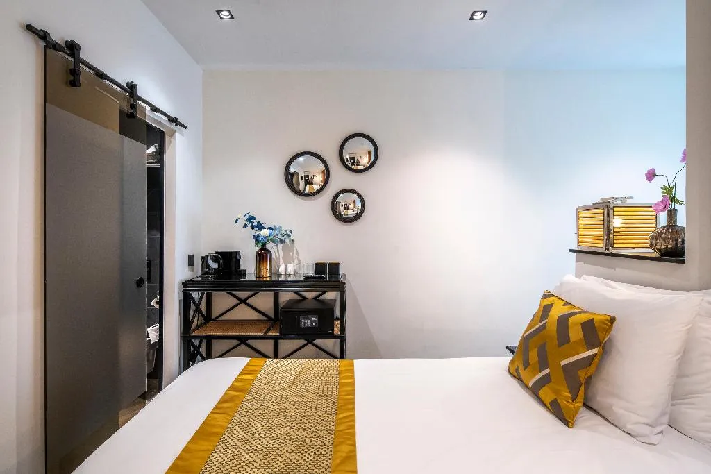 Double or Twin STANDARD Room, Sotel Amsterdam Central Station, Amsterdam