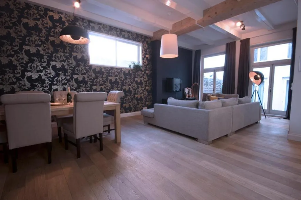 APARTMENT STANDARD Room, Grand Canal Boutique Hotels, Amsterdam