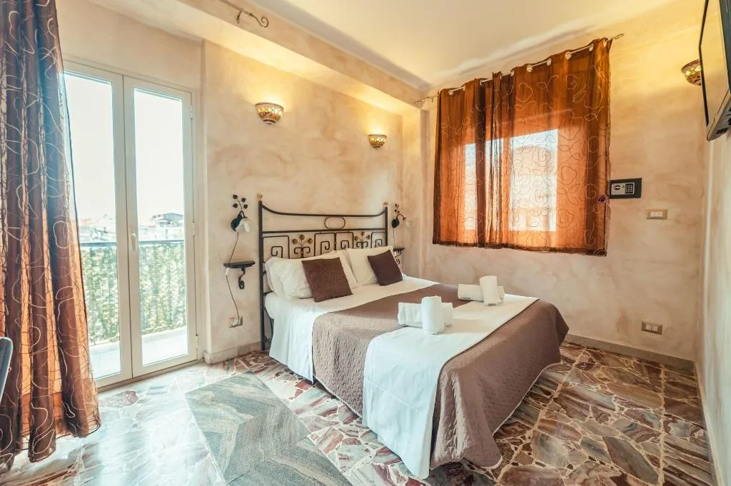 Room, B&B Marranzano, Catania