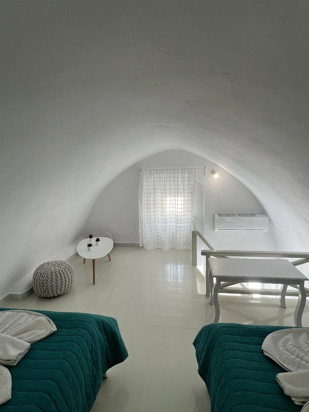 Room, Villa Pavlina, Santorini