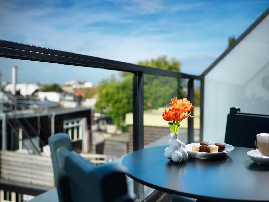 DOUBLE QUEEN SIZE BED Room, Andaz Amsterdam, Prinsengracht, By Hyatt, Amsterdam