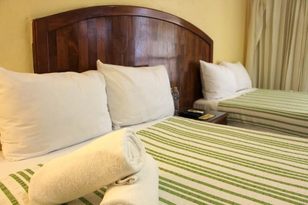 DOUBLE STANDARD Room, Plaza del Sol, Playa Del Carmen