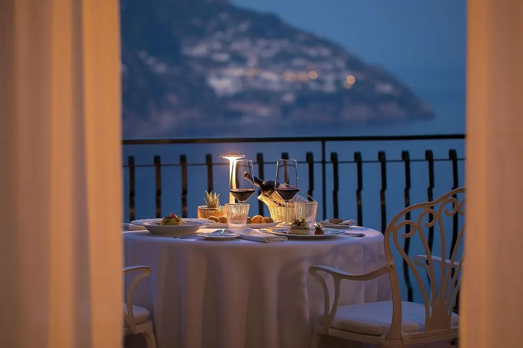 Restaurant, Le Agavi hotel, Naples