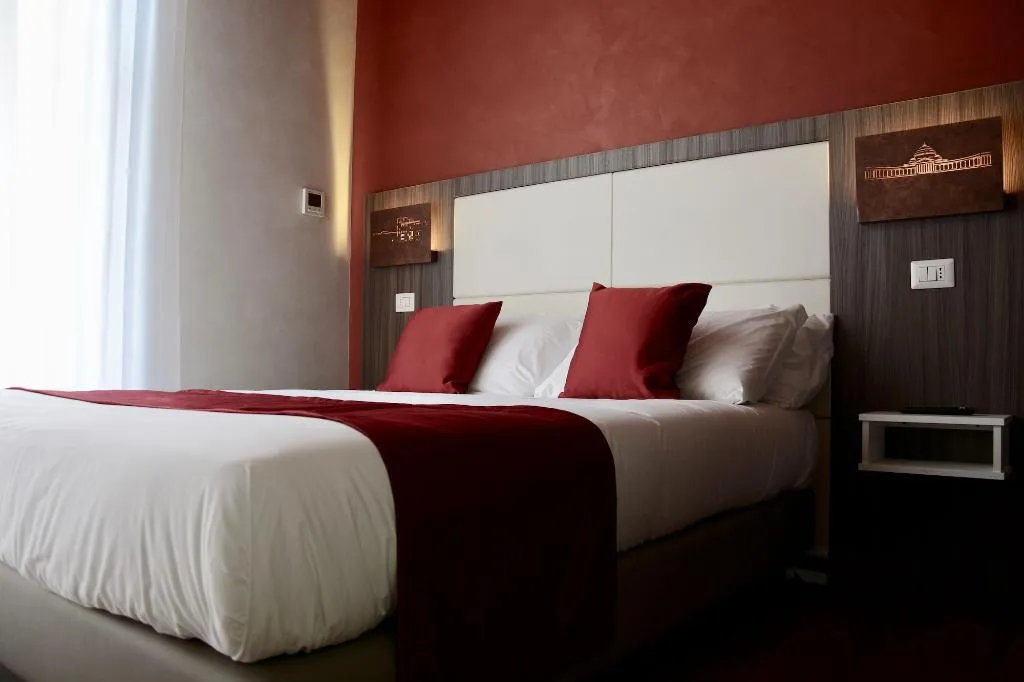 Room, Duomo Residence, Naples
