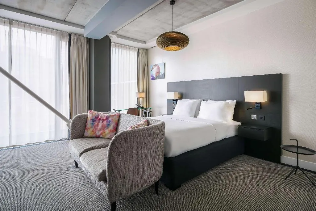 DOUBLE DELUXE QUEEN BED Room, DoubleTree by Hilton NDSM Wharf, Amsterdam