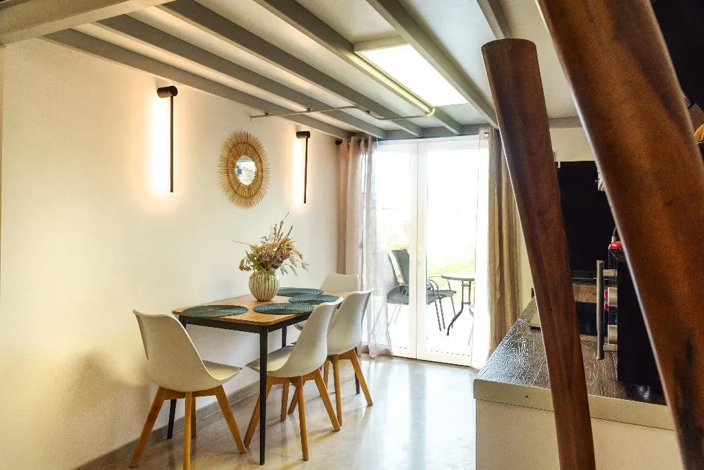 General view, Victoria Suites Corfu, Corfu