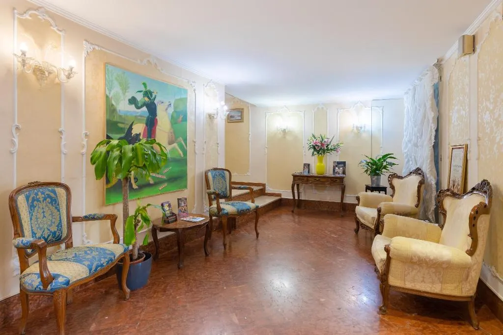 Lobby, San Giorgio, Venice