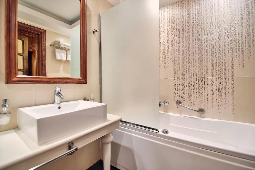 JUNIOR SUITE POOL VIEW Room, Palazetto Suites Zakynthos, Zante