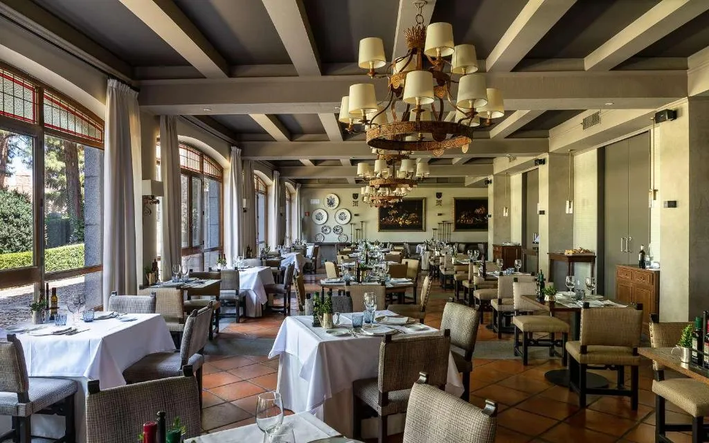Restaurant, Parador de Avila, Madrid