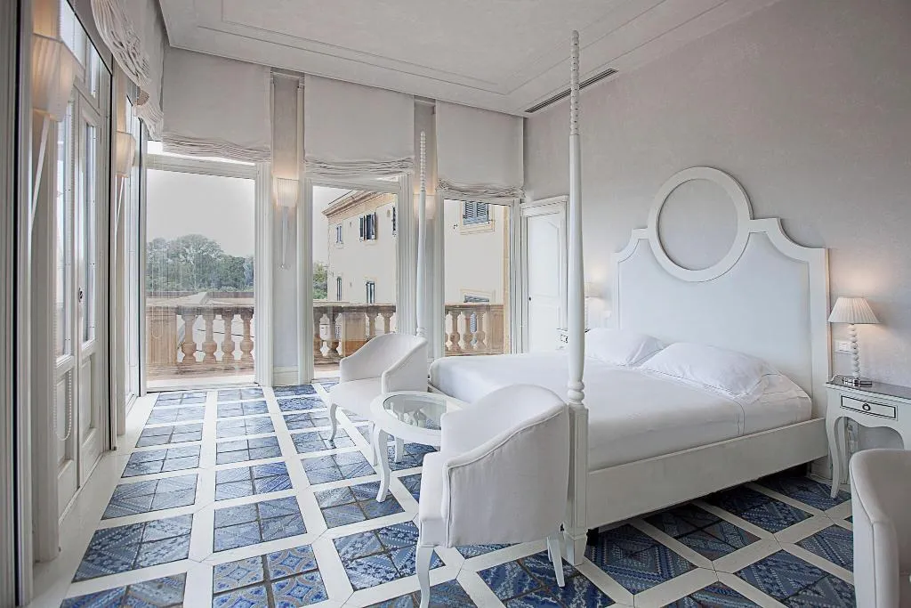 VILLA KING SIZE BED Room, Villa Athena, Catania