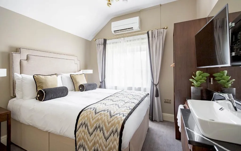 Room, Trinity Townhouse Hotel, Dublin