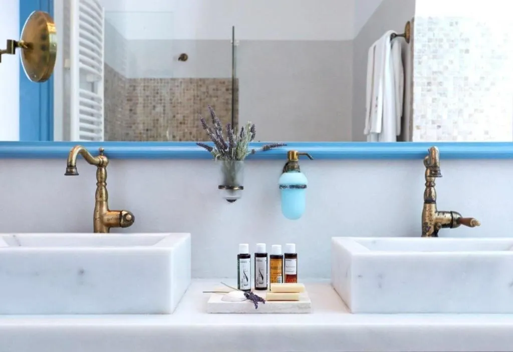 Room, Black Rose Suites, Santorini