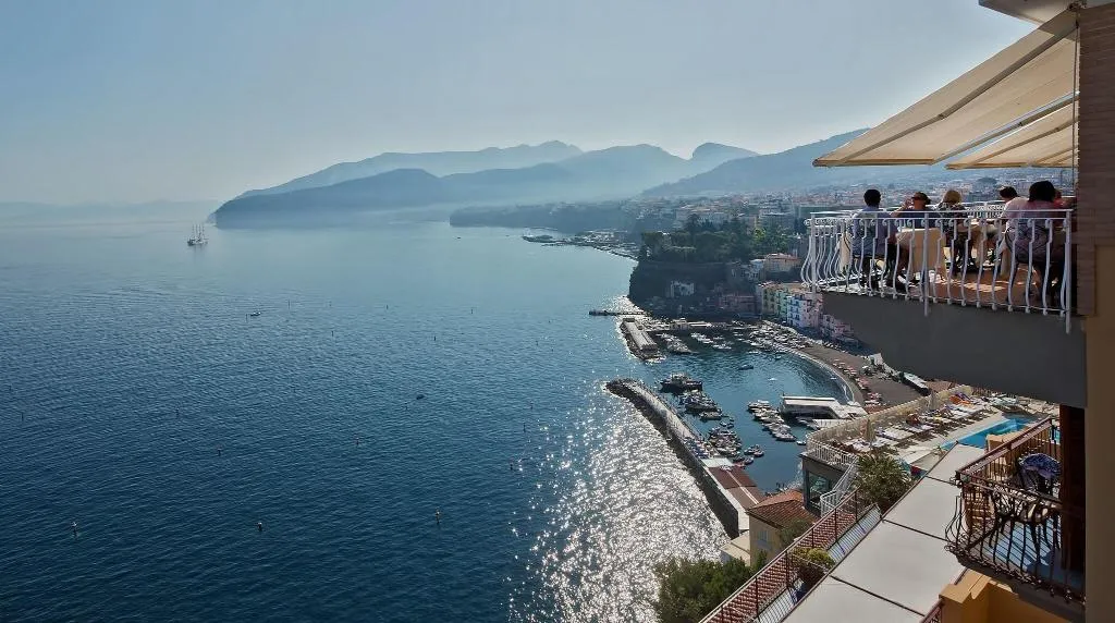 General view, Belair, Naples