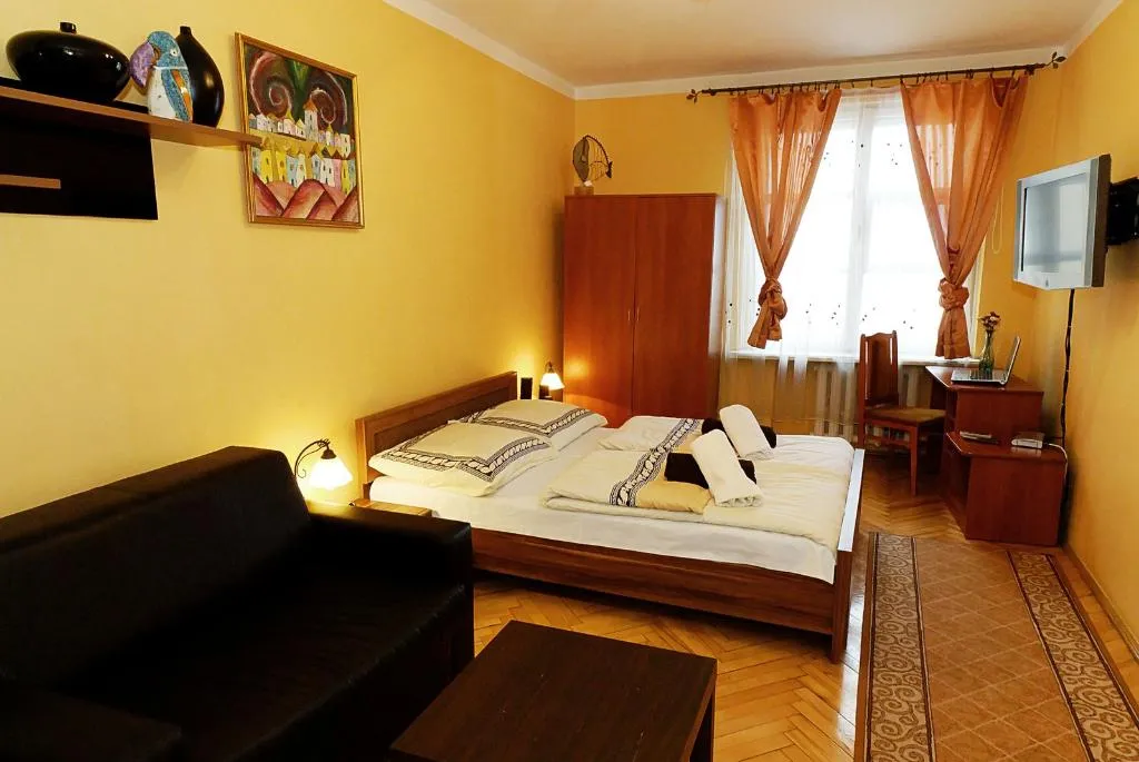 STUDIO CAPACITY 2 Room, P&J Tourist Apartments, Krakow