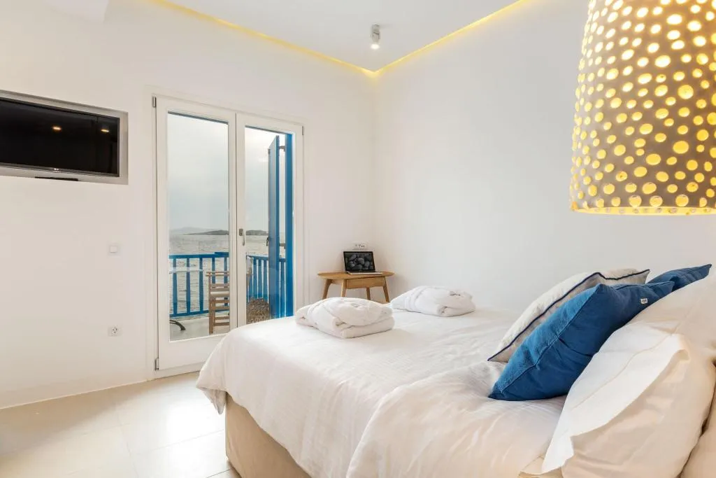 Room, Bluetopia Suites, Mykonos