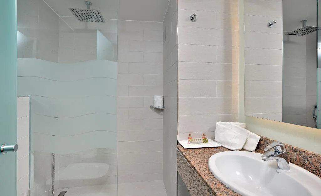 Double or Twin STANDARD Room, Hotel Isla de Cabrera, Majorca