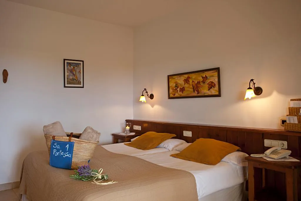 DOUBLE SINGLE USE STANDARD Room, Na Martina, Majorca