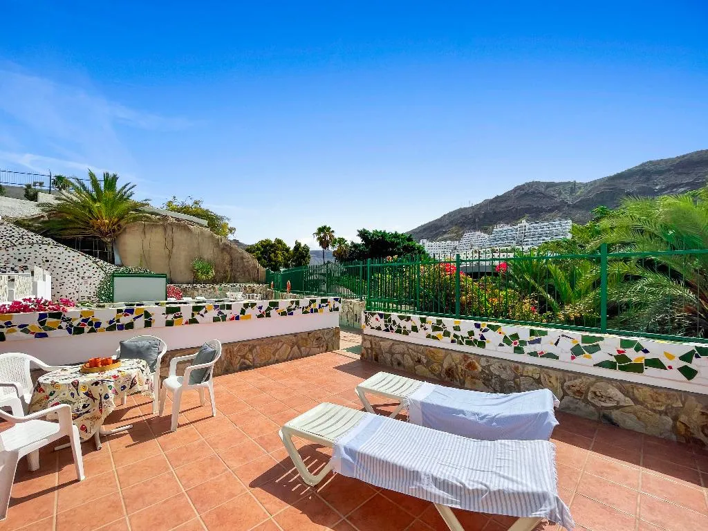 Terrace, Parque Raquel, Gran Canaria