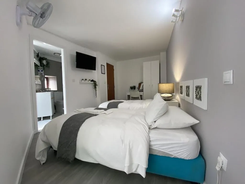 Room, Residencial Triunfo, Porto
