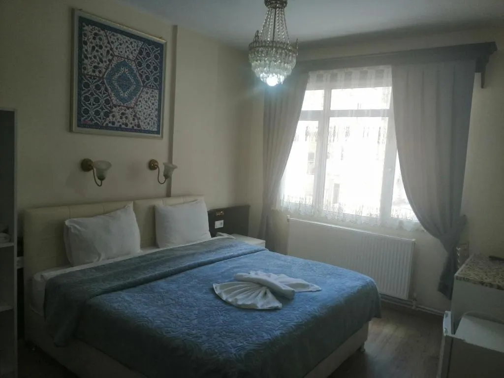 Room, Ephesus Centrum, Izmir