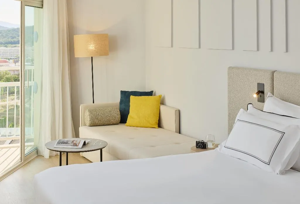 Room DELUXE GARDEN VIEW Room, Melia Lloret de Mar, Costa Brava