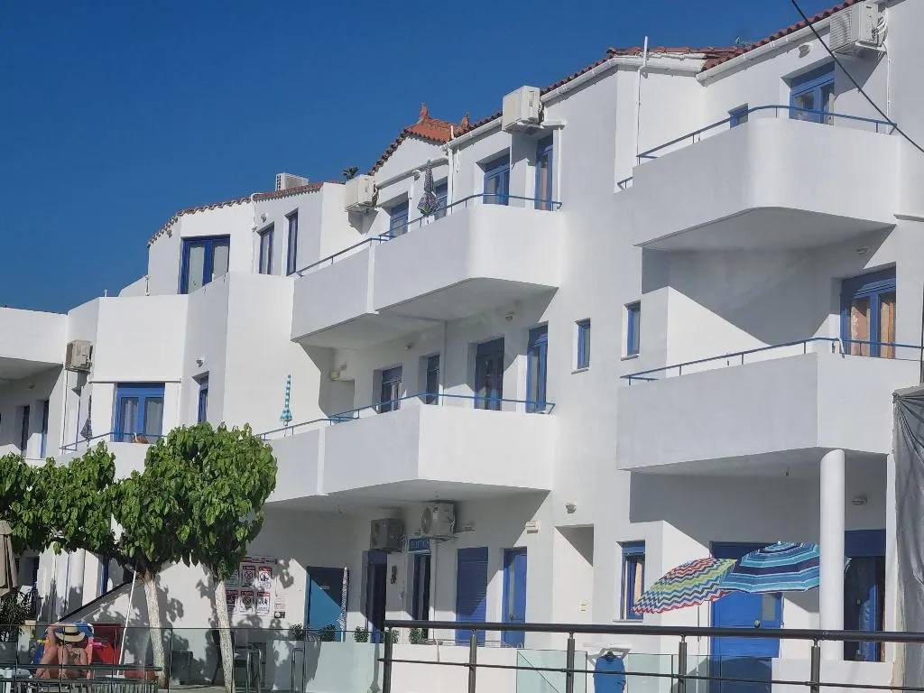 General view, Leonidas Studios & Apartments, Crete