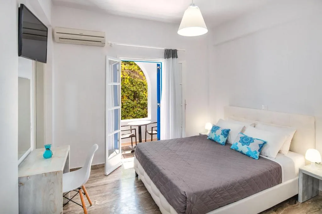 Room, Villa Kavallaris & Apartments, Santorini