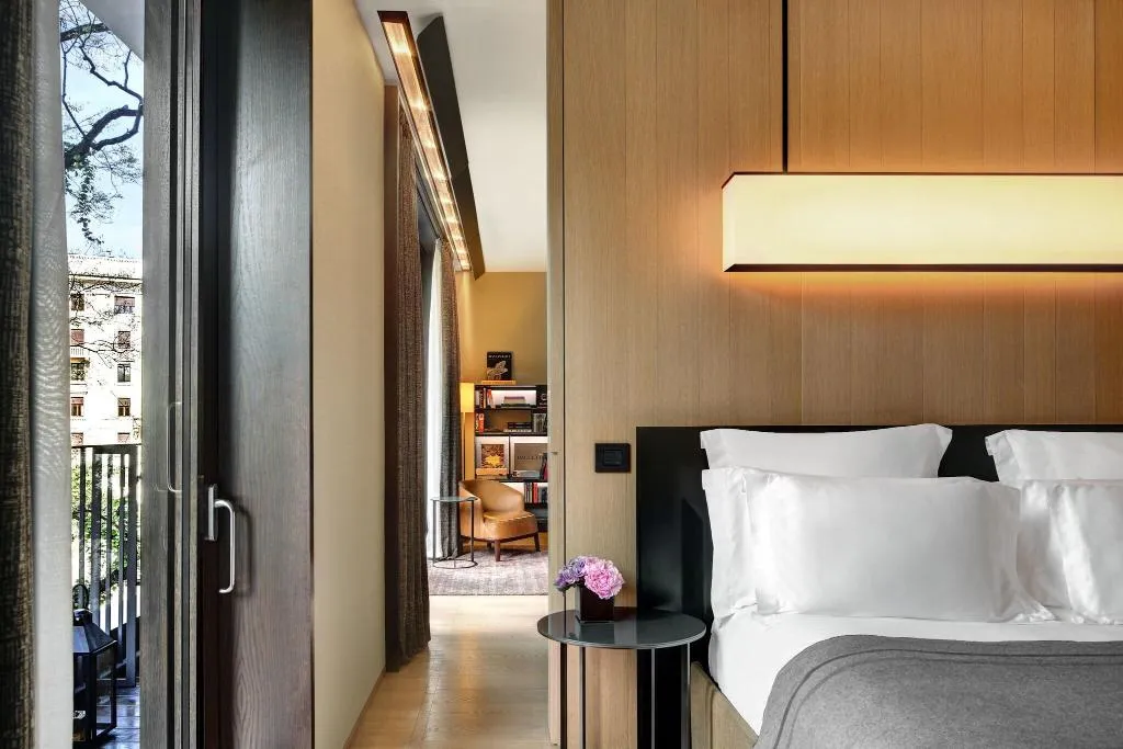 Room, Bulgari Milan, Milan