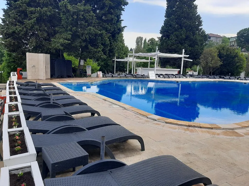 Pool, Detelina, Varna