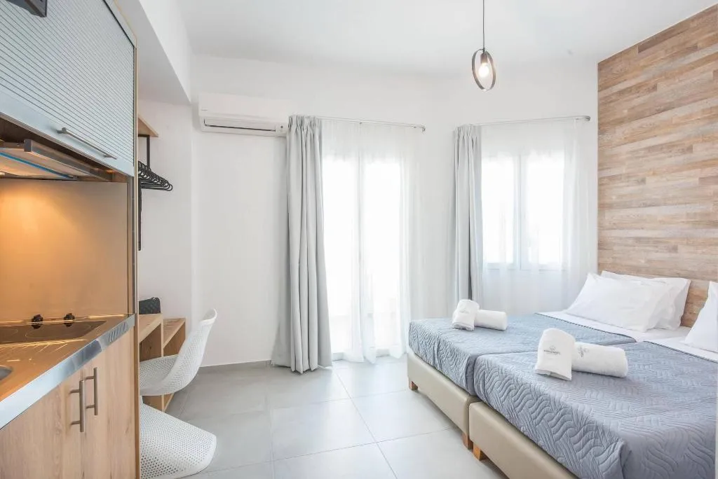 Room, Ria, Crete