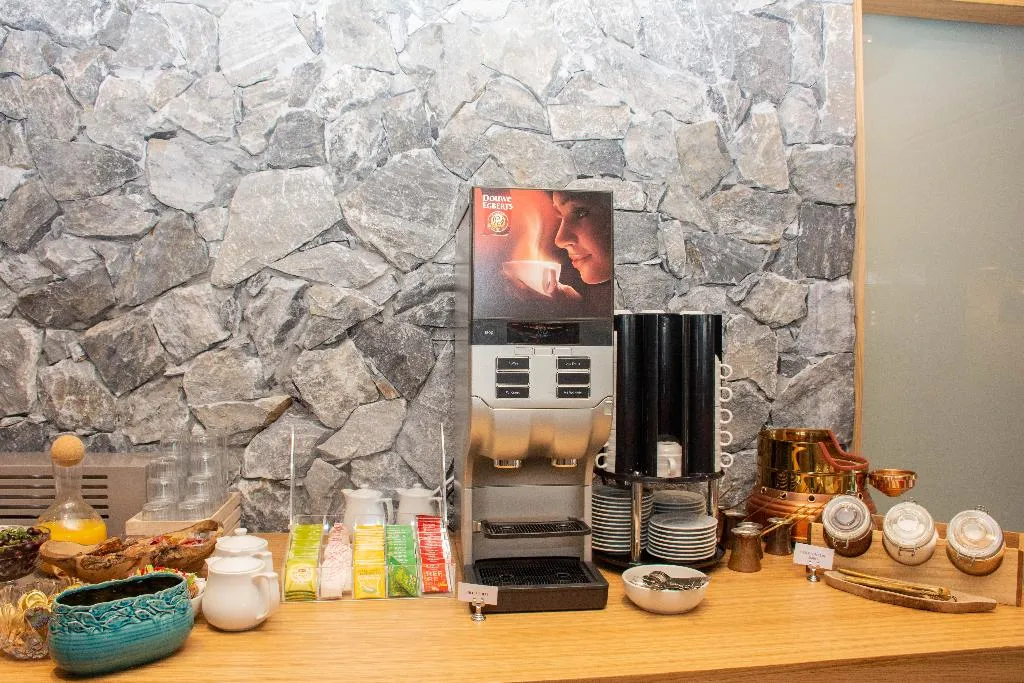 Restaurant, Yianna Caravel Suites by Checkin (adults only), Crete