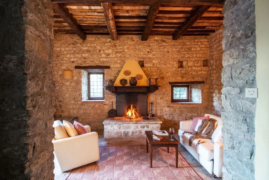 Lobby, Castello Valenzino, Perugia