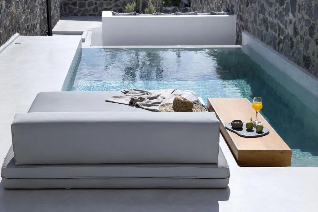 Room, June Twenty Suites, Santorini