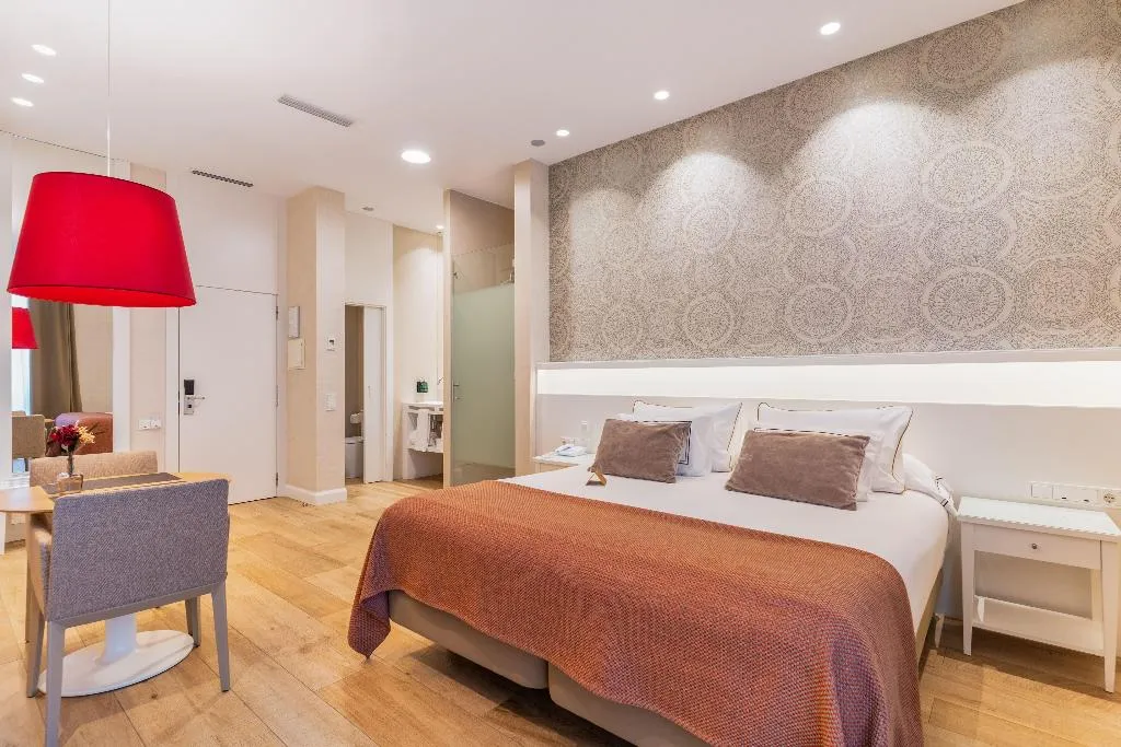 DOUBLE PREMIUM Room, Melia Plaza, Valencia