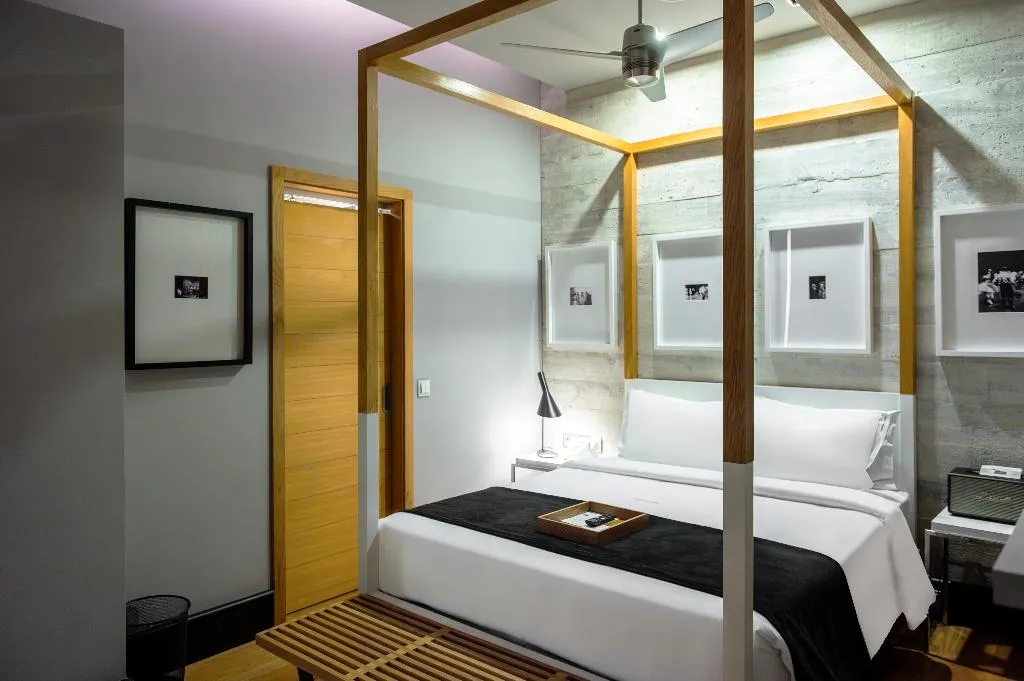 SINGLE SUPERIOR Room, Browns Downtown Hotel, Lisbon