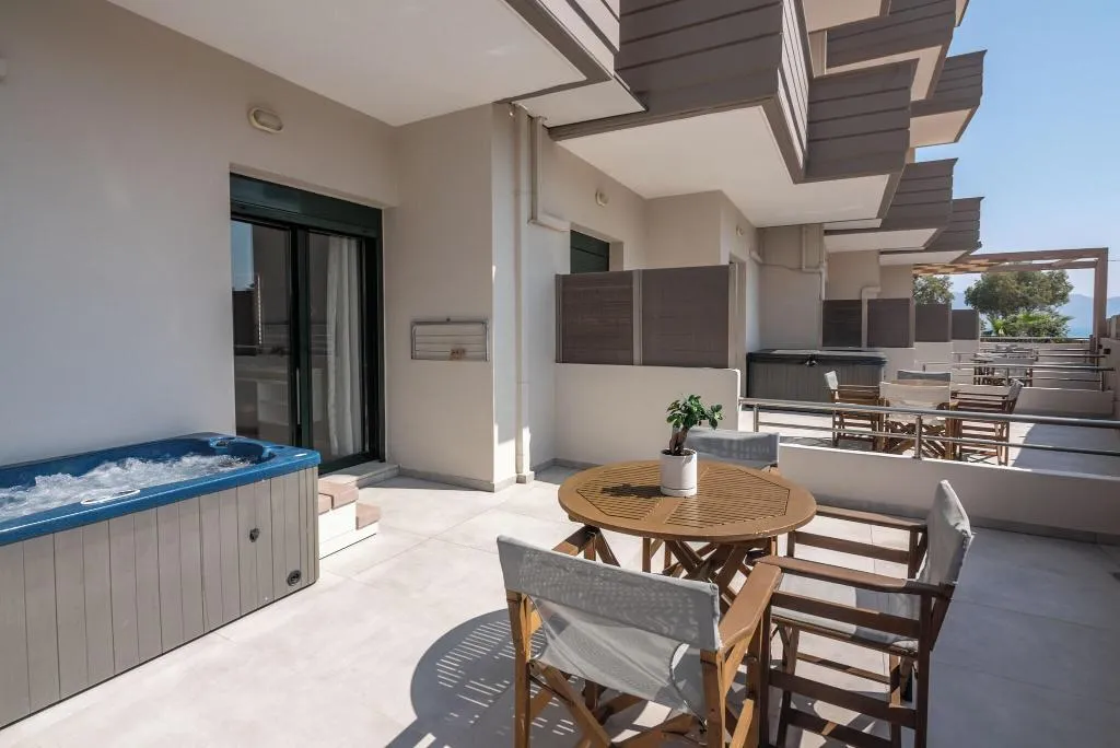 Terrace, Christina Beach Hotel, Crete