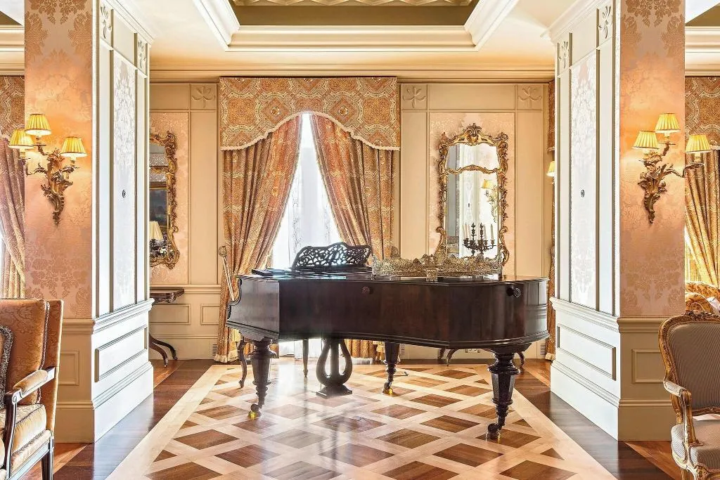 Room, Grande Bretagne, A Luxury Collection Hotel, Athens