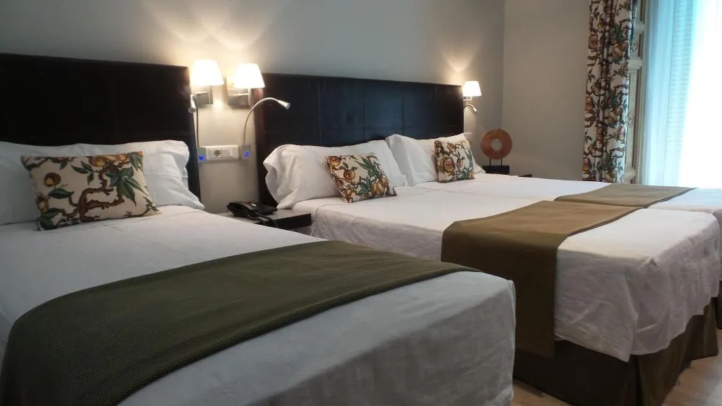 Room, Hotel Moderno, Madrid