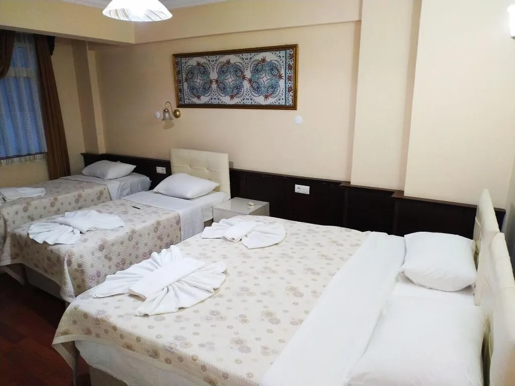Room, Ephesus Centrum, Izmir