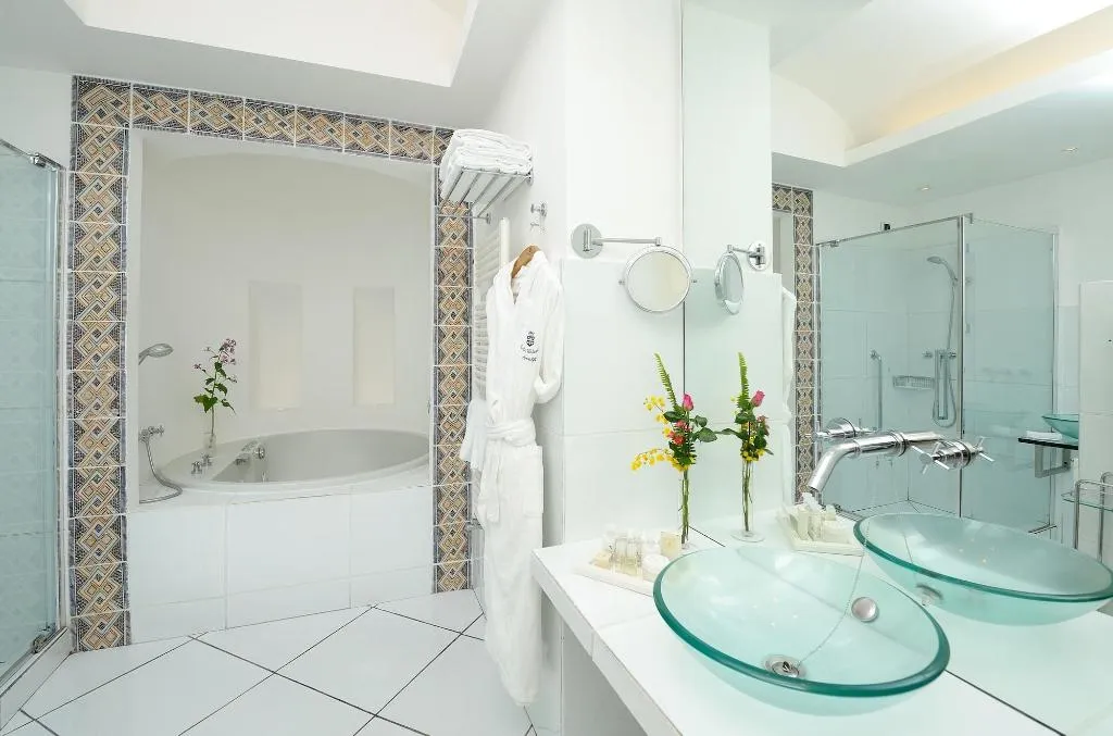 Room, Hotel Santa Caterina, Naples