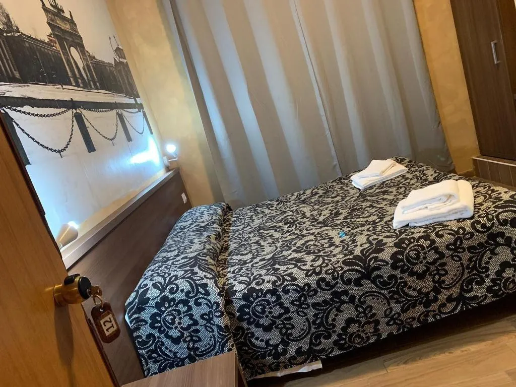 Room, Hotel Corvetto, Milan
