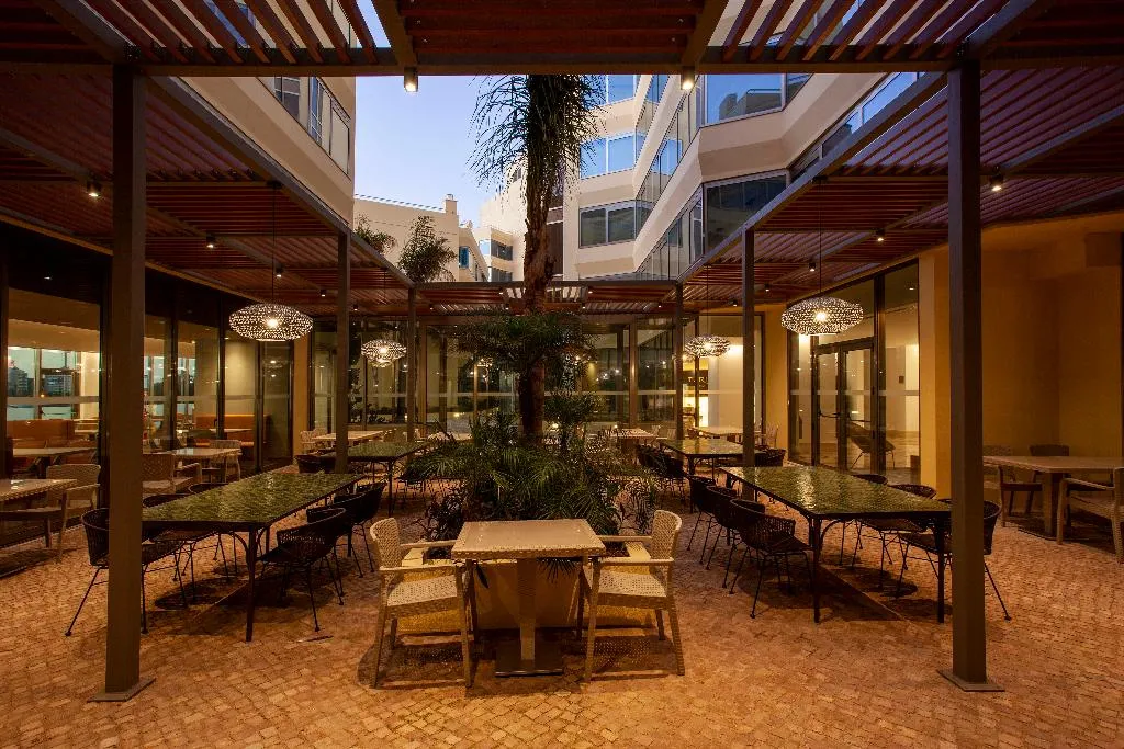 Terrace, Turim Presidente, Algarve